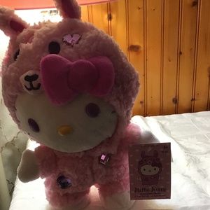 Nwt Hello Kitty plush